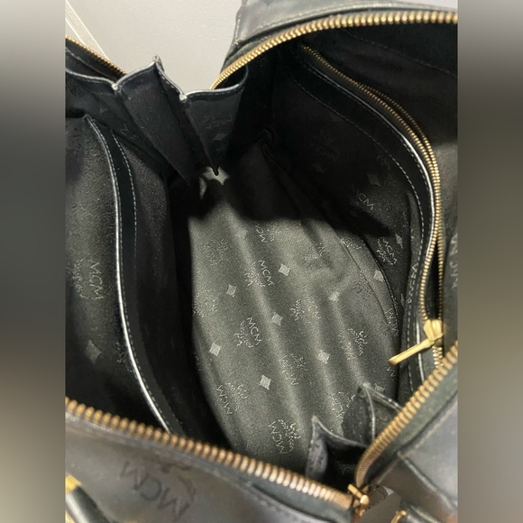 MCM Boston Shoulder/Crossbody Bag - Picture 7 of 16